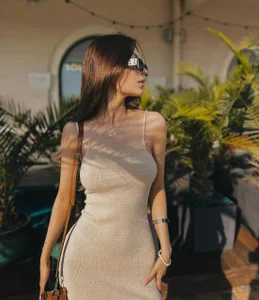 JoliPlatinums Public Foto 3