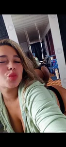 LaurenWelly_ Wear green ☺️ Pic 4