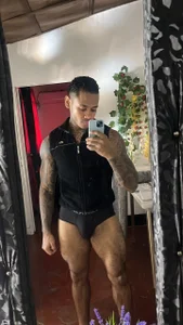 Jared_Kushhs 🐍 NO PANTS Hình 4