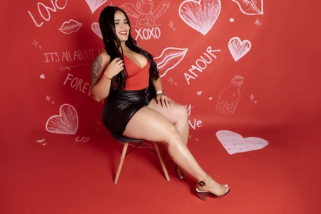 KeylaGomez_ kullanıcısının 💖My Valentine’s Day vibes… albümü -  2 fotoğraf