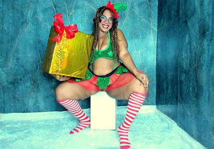 AranzalatinBlaks1: lets enjoy hollydays together ( фото)