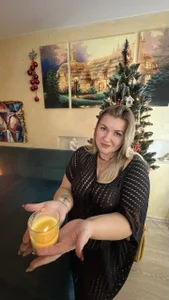 NikaSkylinkI'm getting ready for Christmas图片 5