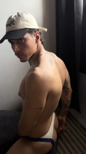 🍑🍌 de KAIRUIZ  4 photos