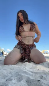 CassieBigass_ Public Pic