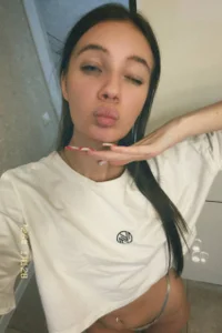 NeliaVandresar good mood Pic