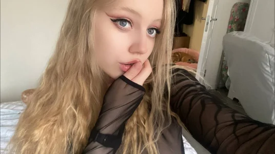RebeccaAster Selfies 사진 3