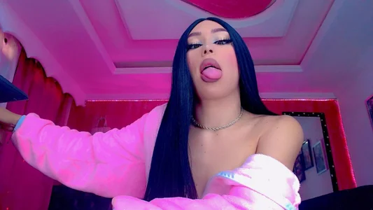 TIFFANY od TiffanyMackensyy  4 snímek