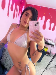 Nanda_Mendoza Sexy panty Billede 2