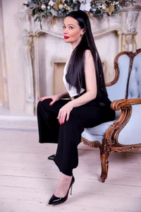 AlinaOnlyのsuitの 6枚の写真