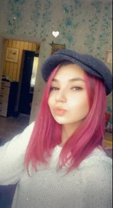 JanetBrown Public Immagine  2