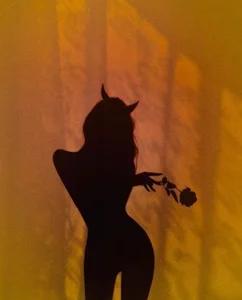 Maluy69 Feel me 🎶 Poză