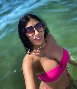 Tammysanz Sensual beach 💥🍑🍒 Foto