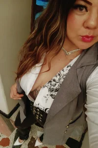 Karla_rodriguez1 🩷💚🖤💋🦋 Poză