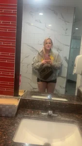 tellyluxe Public Pic