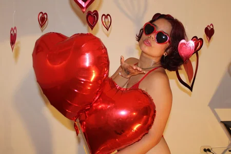Eimy__saenz Love Pic 8