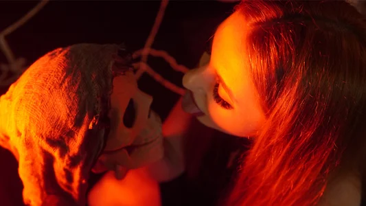 FoxyJoy Dark, mysterious, and dangerously irresistible 🕷️ Pic 4