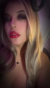 Scarlette_Cooper_ 🎃🕯️HALLOWEEN 🔥🎃🕯️ Pic 4