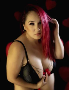 Eva_MilfF Valentine's Day Pic 2