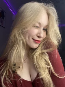 AmyLouWoodのPublicの 3枚の写真