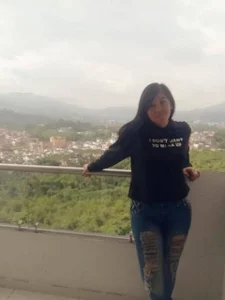 Ada_Phone_ Public Poză 3