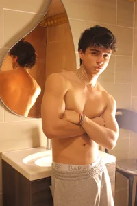Nathan_Owen Public Pic 2