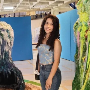 cristine_colins Public slika 4