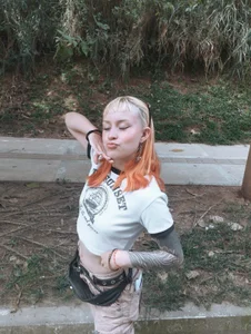 Mollycb Public Pic 3