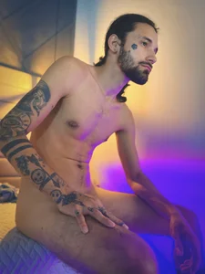 Hisoka_011 Something new 😍😈😍 Pic 4