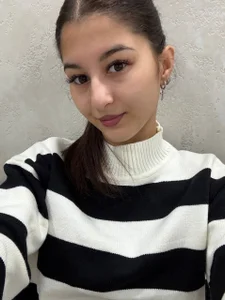JasminKitany striped jasmine🖤🤍 Poză 7