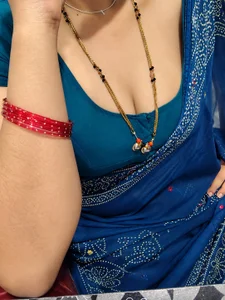 Every saree Tells a Different Story… But the Beauty Remains Timeless. ❤️ od sunitha-3  5 snímek