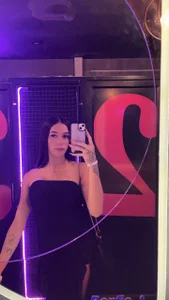 Me in happy places✨ de Isabelablockwell  3 Imagens