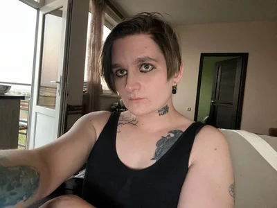 l1saazart Public 사진 4