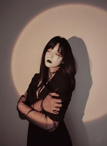 NoirLiliyaa Public Foto 4