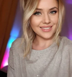 Flawlessxx Public  5টি ছবি