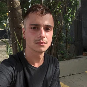 Public de chrisalmeid_  5 photos