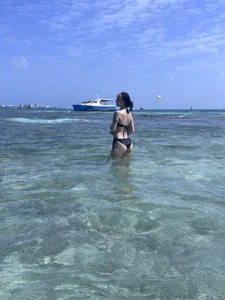 Sakito_Tokio A wonderful place and what a delight the sea 🌊 🏝️ Poză 4