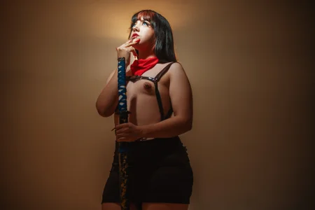 Charlotte_Myers happy halloween Pic