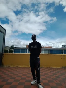 miltonjjakeeのLoveの 3枚の写真