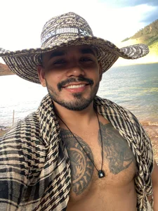 dominic_jonson just me Pic 5