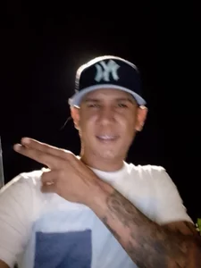Johnny od jhonyGarci  2 snímek