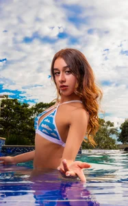 Emiily_Scott1 Skin of sun☀️and desire 😏🔥 Immagine  2