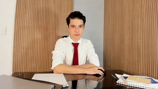 Allen_clark: WORKERS' DAY❤ ( фото)