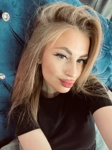 AnitaLamb Public صورة واحدة|AnitaLamb Public صورتان|AnitaLamb Public  صور|AnitaLamb Public  صورة