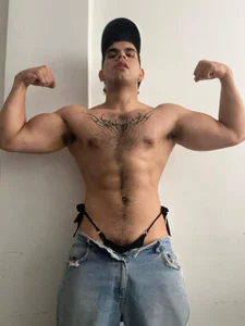 Derek_Voss CASUAL Bilde 2