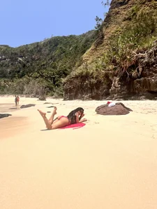 Summer 2026🔥 de AsianSweetMilf  3 Imagens