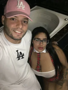 Bonnie_and_wizkhal Hot Couple Pic