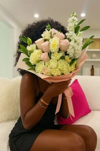 The-Peach-Flexer: ... ( 2 фото)