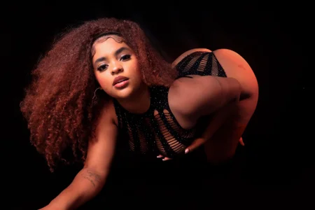 jones_maddy_ “The Perfect Sin”🎀🍒 Pic 2