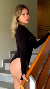 Stefany_Oracle Public Foto 5