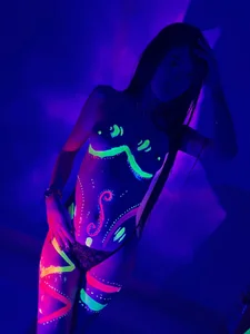 CristalCornner_ NEON 🌈✨ зображення 2